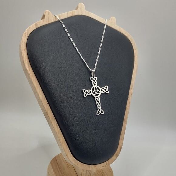 925 Silver Necklace w/ Celtic Cross Trinity Knot Pendant Valentines Birthday NEW